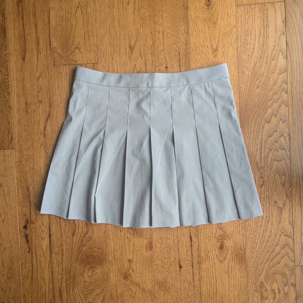 Uniqlo Pleated Mini Skirt Light Grey Academia Tennis Preppy Y2K Clueless Sz L